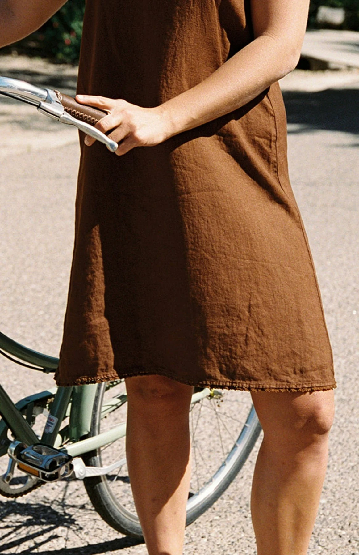 Jardin Linen Dress - Image 7